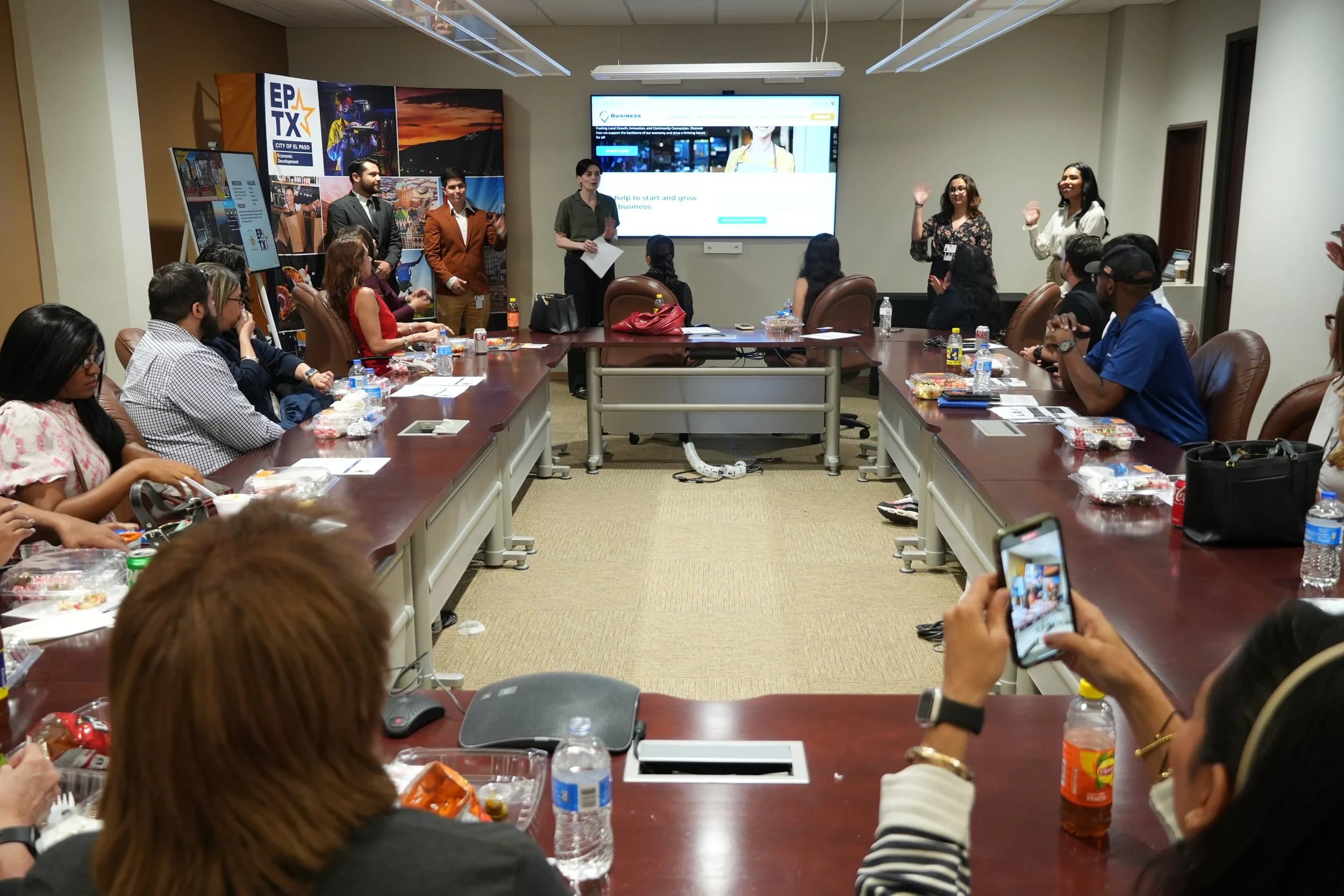 A packed room during a Startup Week session.